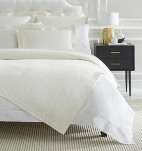 $673+tax SFERRA BARI DIAMOND PIQUE KING COVERLET BEDCOVER BLANKET IVORY ITALY - Picture 1 of 4