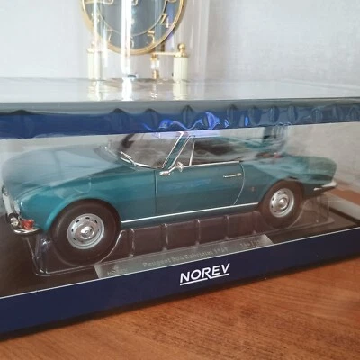PEUGEOT 504 cabriolet bleu métal 1969 NOREV 1/18e 184819 édition limitée 250 pcs - Photo 1/4