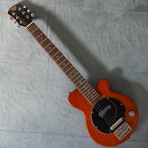 Pignose PGG-200MH STBR Mini-E-Gitarre eingebauter Verstärker alles Mahagoni - Bild 1 von 12