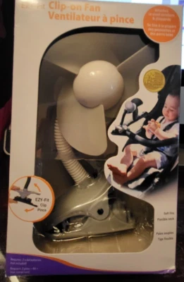 Ventilador de cochecito Dreambaby con clip aspas de espuma suave que funcionan con pilas - gris - Foto 1 de 4