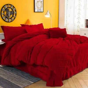 5 PC Aus. Super King Red Pintuck Velvet Duvet Cover Set Special Xmas Collection - Picture 1 of 4