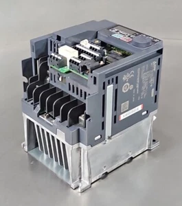 Mitsubishi FR-E820-0080-5-60 Inverter. Loc1B-21 - Picture 1 of 6