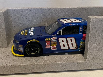 Dale Earnhardt Jr 2015 #88 Goodys 1/24 Foto 1 de 4
