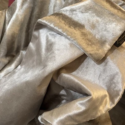 Michael Amini Faux Fur Throw Blanket 50”x65” - Image 1 of 4