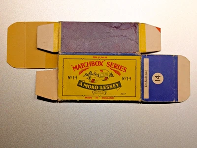 Matchbox LESNEY RW 14 - DAIMLER AMBULANCE original box B4 - Bild 1 von 2