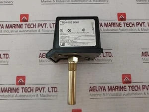 United Electric B54-103 9040 Temperature Controller 15A 480VAC - Picture 1 of 10