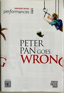 Peter Pan Goes Wrong Tour Playbill agosto 2023 Ahmanson Theatre - Bradley Whitford - Foto 1 di 5