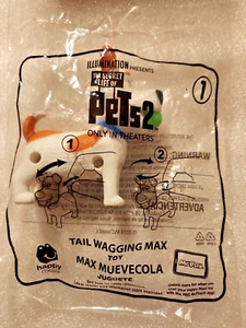 2019 McDonald's The Secret Life of Pets 2 # 1 TAIL WAGGING MAX Happy Meal Toy - Picture 1 of 2