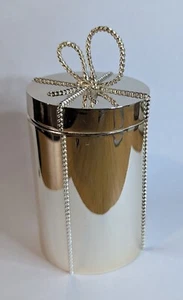* Beautiful Vera Wang Wedgwood Silver Plated Jewellery Trinket Box - 10cm Tall * - Picture 1 of 3