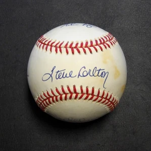 300 Win Pitchers Signed Baseball JSA Authenticated Tom Seaver Nolan Ryan - Picture 1 of 7