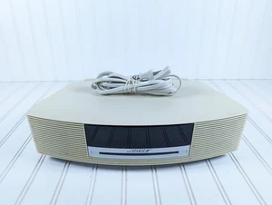 BOSE Wave Music System CD Player AM/FM Radio AWRCC2 ohne Fernbedienung getestet kostenloser Versand - Bild 1 von 6