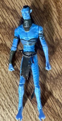 Avatar Neytiri Warrior 4” Action Figure James Cameron 2009 Mattel - Image 1 of 4