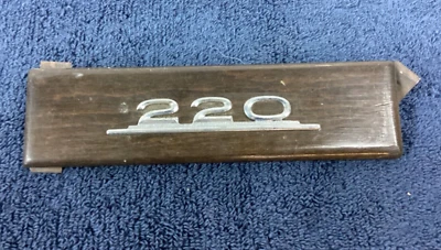 Placa de eliminación de radio de madera Mercedes Benz W114 W115 220 Foto 1 de 4