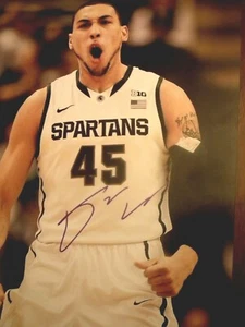 Denzell Valentine Signed 11x14 Photo Michigan St - Picture 1 of 1