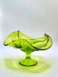 Viking Epic Green Candle Holder Vintage Glass - Picture 1 of 4