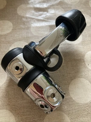 Atomic Aquatics Z2 Regulator Yoke First stage only. used. *will need a service*. - Image 1 of 4