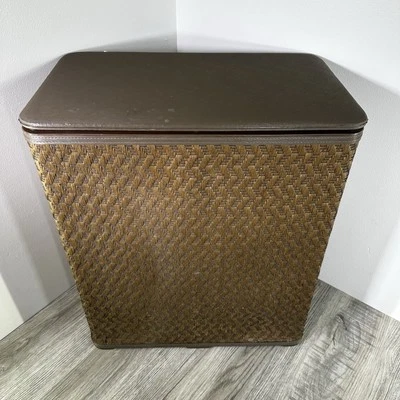 Vintage MCM Wicker Hamper Burlington Basket Company, Brown Woven Mid Century  - Image 1 of 4