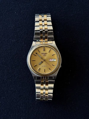 Seiko 5 esfera dorada Foto 1 de 4