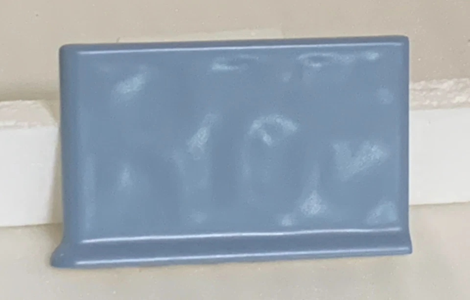 New Florida Vermont Blue#566 Potters Touch Left Finish Cove Base  4 " x  6 " - Image 1 of 4