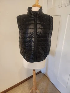 NWT Joy Lab Black Puffer Vest Size Large - Picture 1 of 5