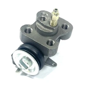 Brake cylinder with bleeding front left for ISUZU NPR NQR 4HK1 8973588760 - Picture 1 of 7