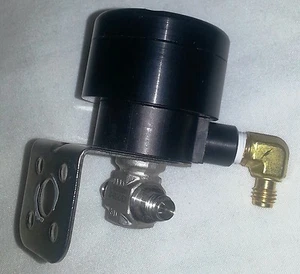 (1) SWAGELOK # SS-92S2-C-SC11 VALVE  - Picture 1 of 4