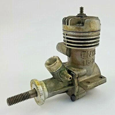 Vintage 1970s R/C Model Engine ENYA 15-III / 3303 - Image 1 of 4