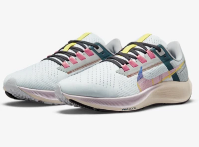 Authentic Nike Woman's / Zoom Pegasus 38 PRM  / BLUE TINT-MULTI / NIB Reg $130 - Image 1 of 4