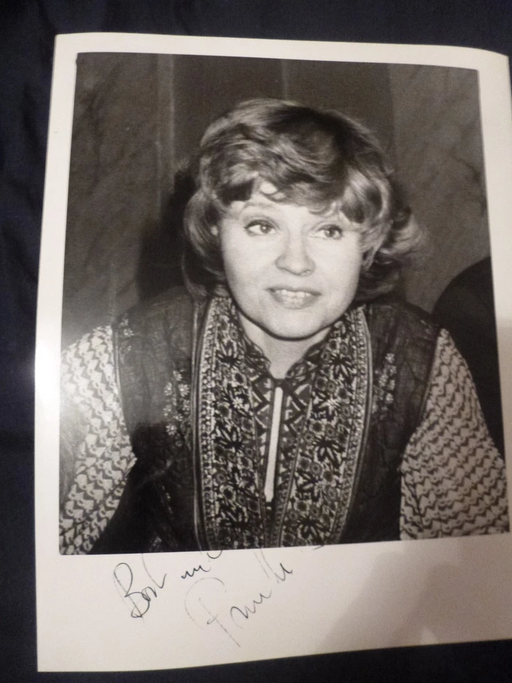Fawlty Towers After Henry Coronation Street PRUNELLA SCALES hand signed photo - Image 1 of 1