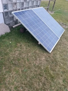Solarmodul Mit Ständer Und Envertech Wechselrichter evt560 - Bild 1 von 5