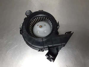 10-14 Honda Insight Cooling Fan Blower Motor Assembly w/ Housing 1J810-RBJ-0031 - Picture 1 of 14