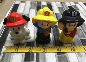 Fisher Price Little People Firefighter set lot boy girl dalmatian 3 figures - Picture 1 of 11