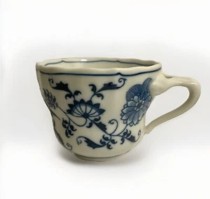 Blue Danube Tea Cup Blue Onion Pattern - Picture 1 of 8