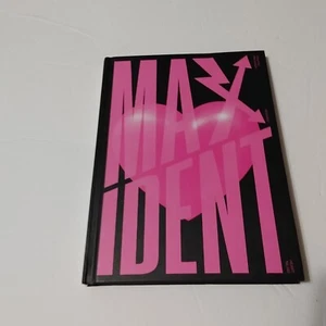 Max Ident By Stray Kids -  Mini Album -  Book And CD Very Good Light Wear VG - - Picture 1 of 9