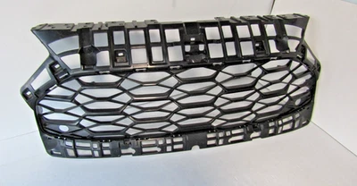 71201-3W0-A31 HONDA FRONT GRILLE  Honeycomb Grille W/ Radar Sensor Hole OE - Image 1 of 4