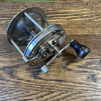 Carrete de pesca liso Ocean City 250 Fortescue Free Spool c.1930 de colección Foto 1 de 4