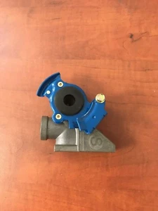 Tectran 9217 - Service Angle Mount Aluminum Gladhand (38 deg) - Bild 1 von 2