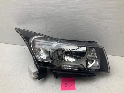 2008 2009 2010 2011-2015 Chevrolet Cruze Passenger Side RH Halogen Headlight OEM - Изображение 1 из 4