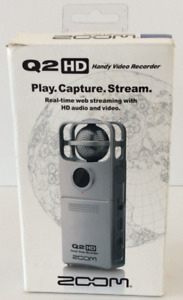 Zoom Q2HD Handy Video Recorder - Silver, Working