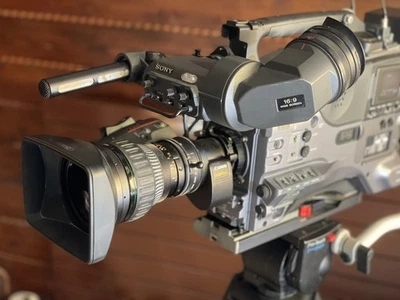 Sony PDW-530P + Canon J17ex7.7B4 + Sennheiser EK3041 – Profi Broadcast Camcorder - Bild 1 von 4