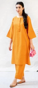 Pakistani Clothing  - Picture 1 of 2