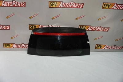 LUZ DE FRENO CADILLAC ESCALADE PUERTA TRASERA CRISTAL 2007 2008 2009 2010 2011 2012 2013 Foto 1 de 4