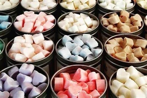 Wax Melts Highly Scented 20 x MINI Hearts 41g Long Lasting, Designer Fragrances - Picture 1 of 12