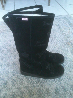 Juicy Couture черная замша ботинки ангел высокий шерпа с подкладкой логотип плоский размер 8 винтажный - Изображение 1 из 4