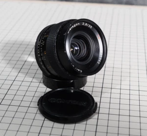 Contax Carl Zeiss 35mm F2.8 AEJ Distagon T* C/Y Mount - Picture 1 of 5