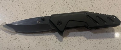 Winchester Folding Pocket Knife Model 4660818A Original Tin Box Excellent Cond. - Image 1 of 4