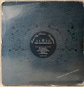 Fueled By Ramen Decaydance 7" Vinyl Set Limited To 5,000 Paramore *LABEL ERROR* - Imagen 1 de 14