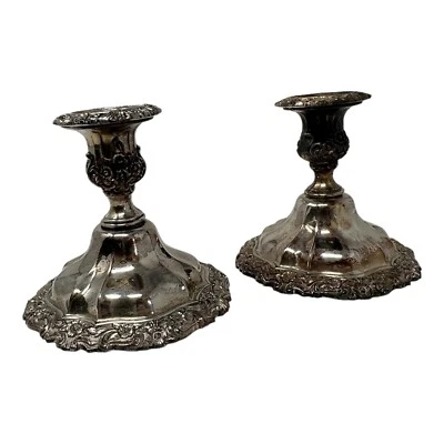 "Par de candelabros vintage de 5"" plateados Repousse" Foto 1 de 4