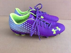 Women's Sz 8.5 Under Armour Blur Soccer Cleats, Zapatos de fútbol