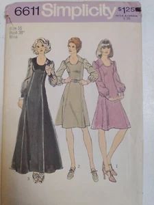 Dress Gown Princess Seam 16 Simplicity 6611 Sewing Pattern UC VTG Scoop Neck 70s - Picture 1 of 8